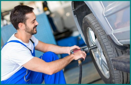 How Does an Impact Wrench Work?